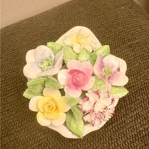Royal Doulton Bone China Shell Dish